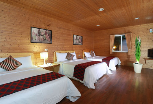 Standard Three-Bedroom Suite