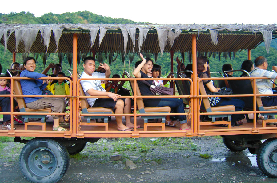 茅草牛車之旅
